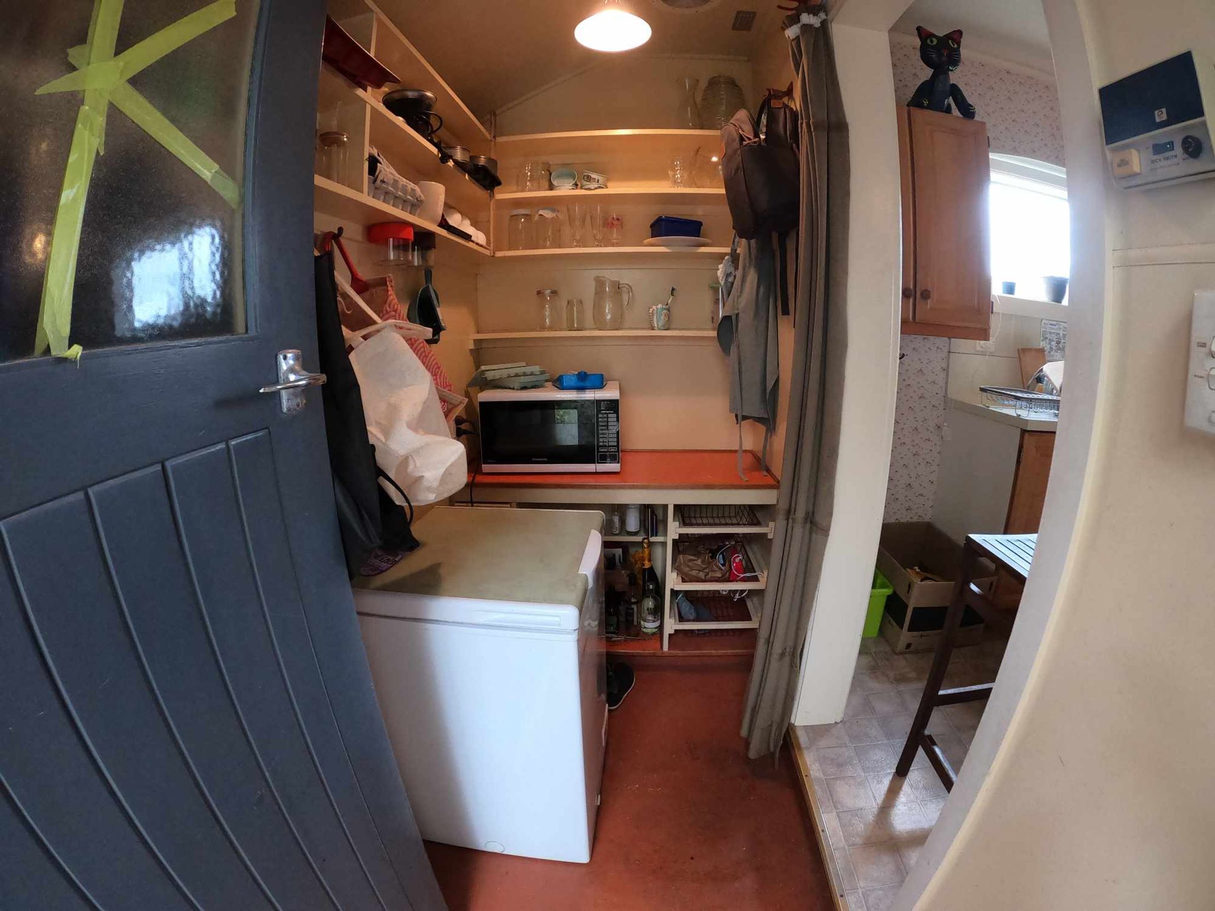 Flat Photo