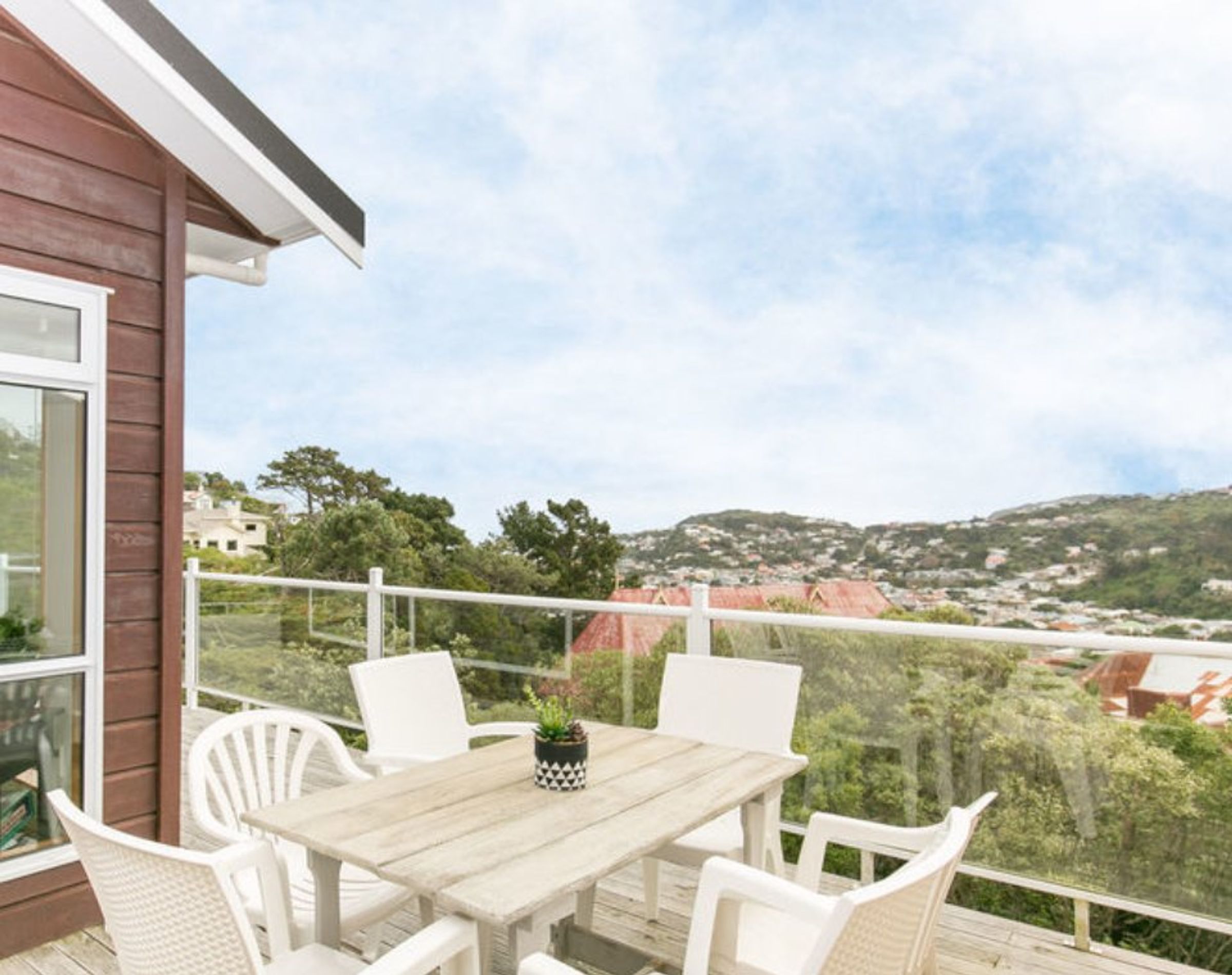 Volga Street Room to rent in Island Bay nzflatmates