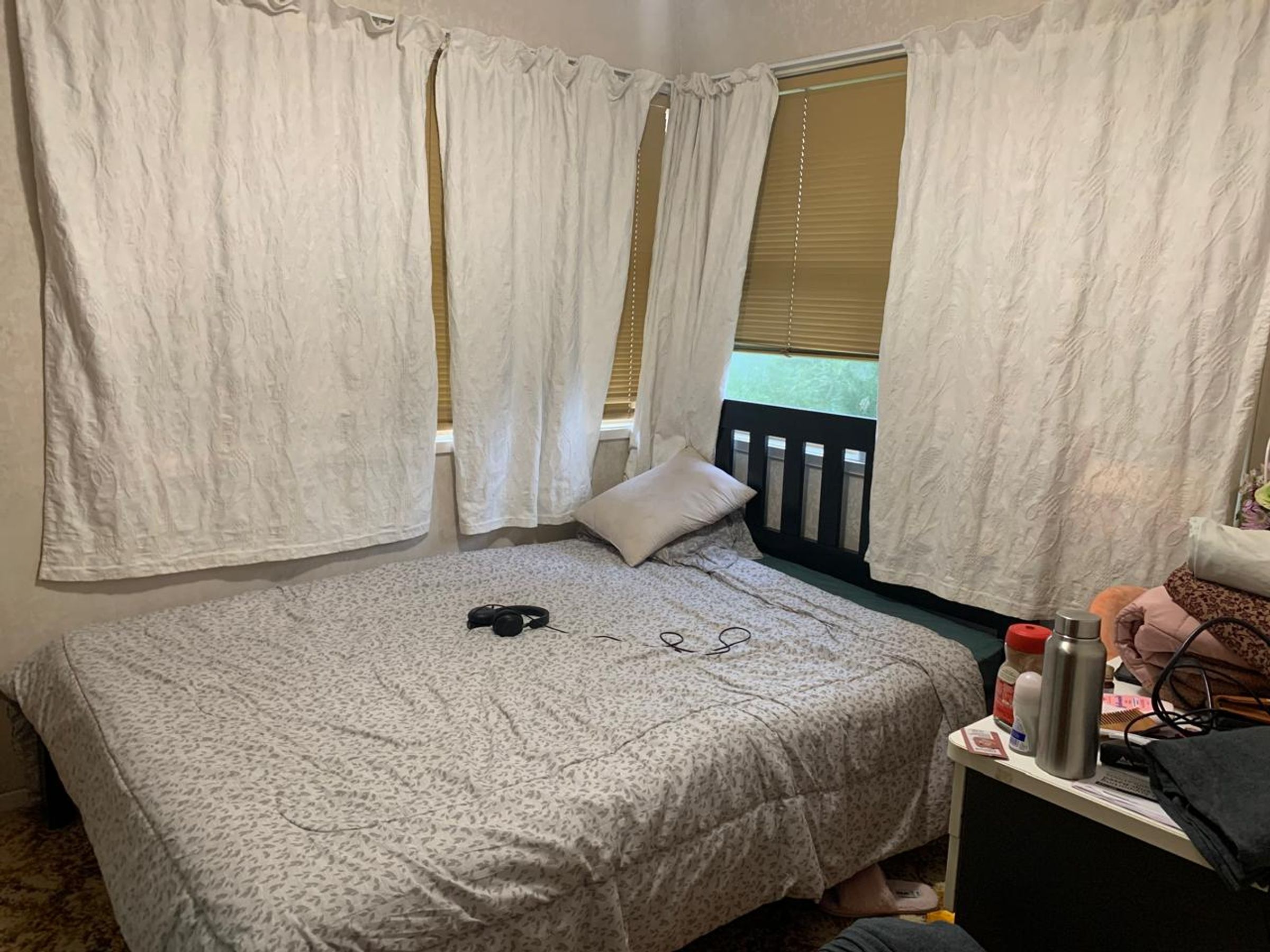 Flat Photo