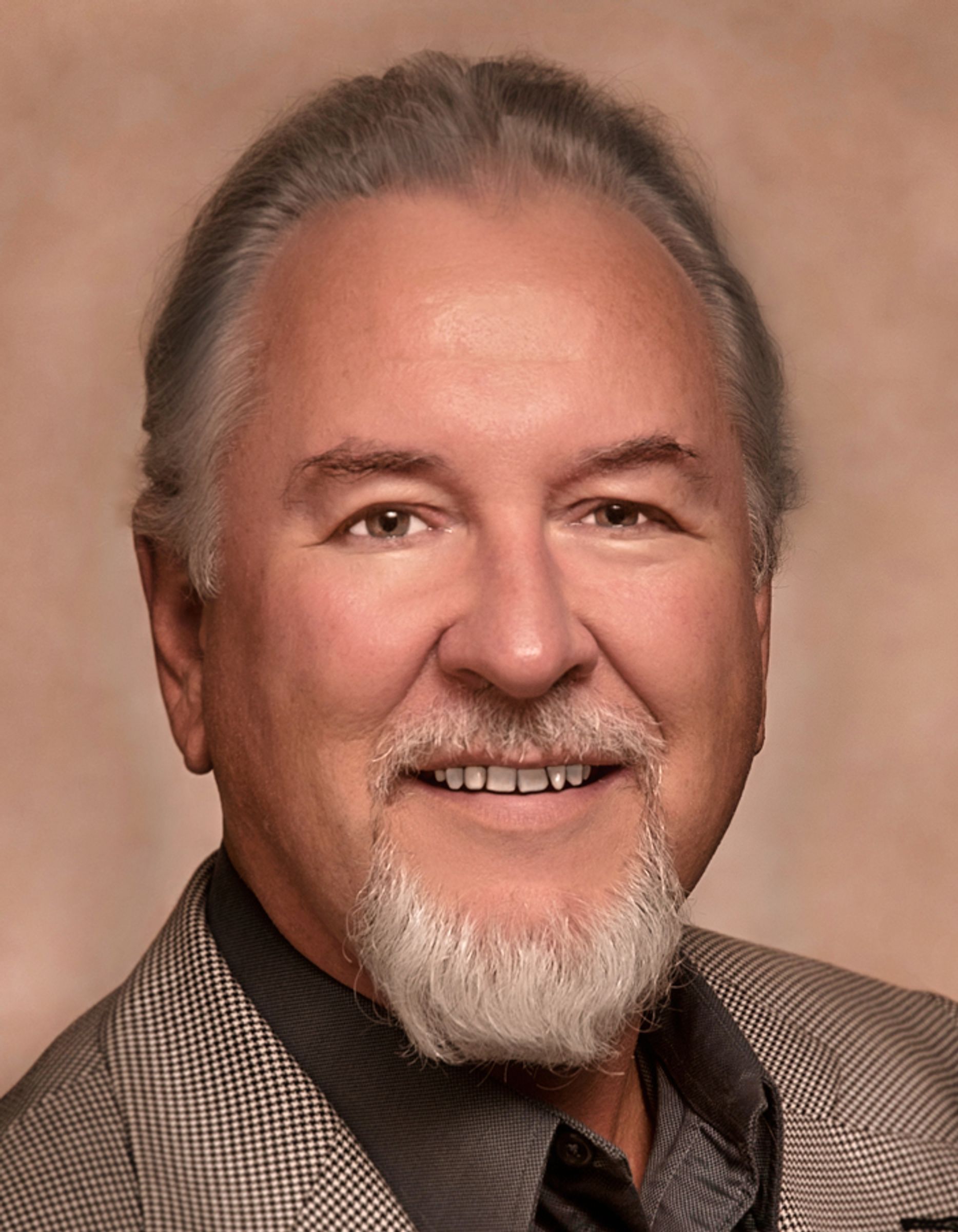 Mr Graeme G Fletcher