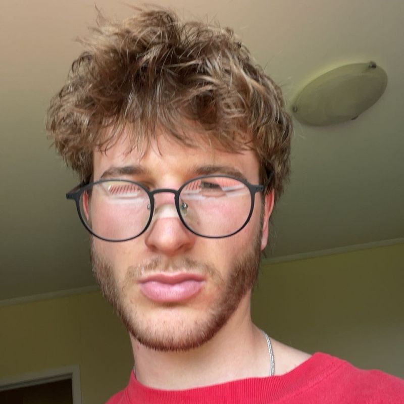 Photo of Seb Poelsma