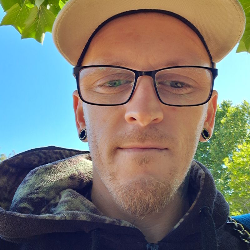 Photo of Robbie Wynne